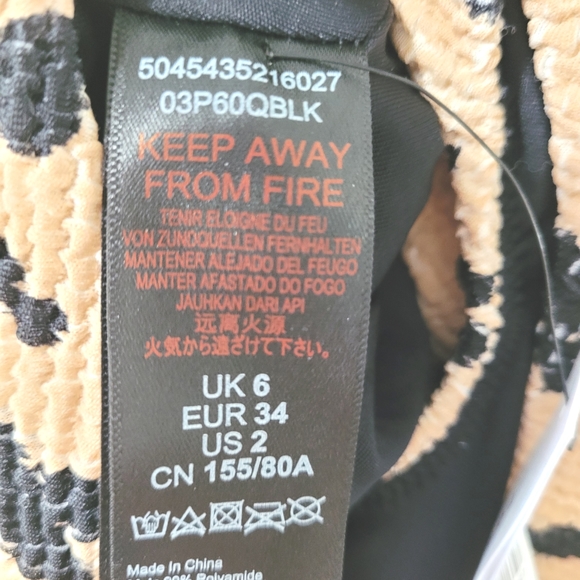 BNWT Bodysuit Swimsuit - Picture 6 of 7